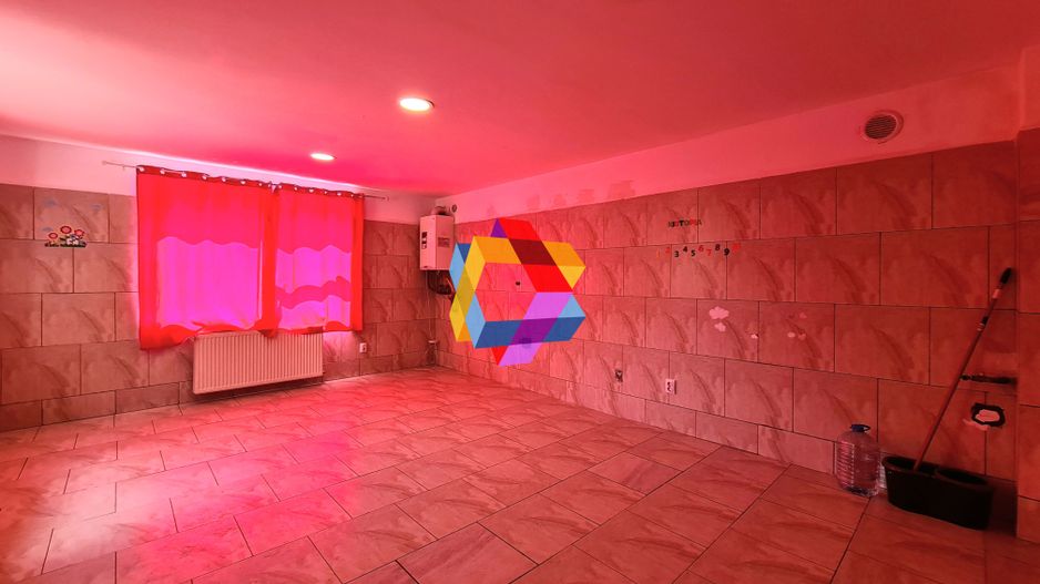 Spatiu comercial de închiriat, Brasov - 300 mp # spatii-comerciale-brasov.ro - Poză 4