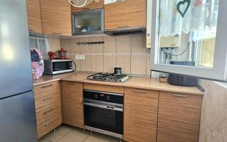 Gata de mutare! Apartament spatios 3 camere | 2 bai | balcon | - Poză 3