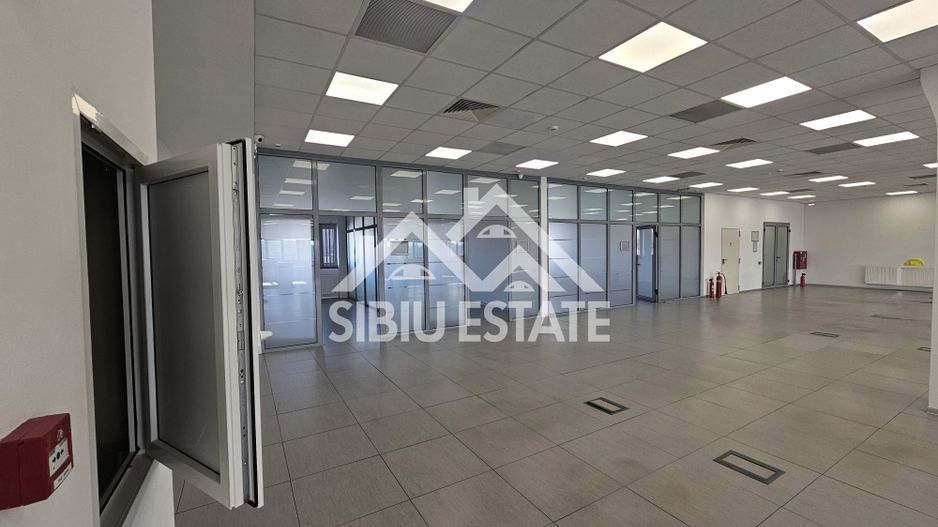 Spatiu de birouri de inchriat locatie centrala si vizibilitate buna - Poză 18