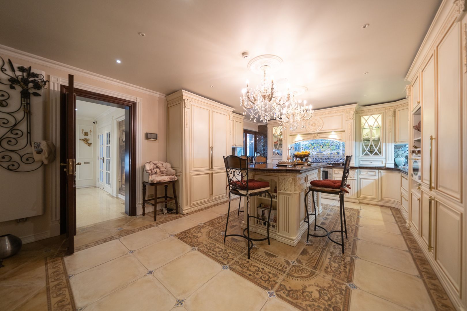 Mansion superb langa București |  O oaza de eleganta și rafinament - Poză 4