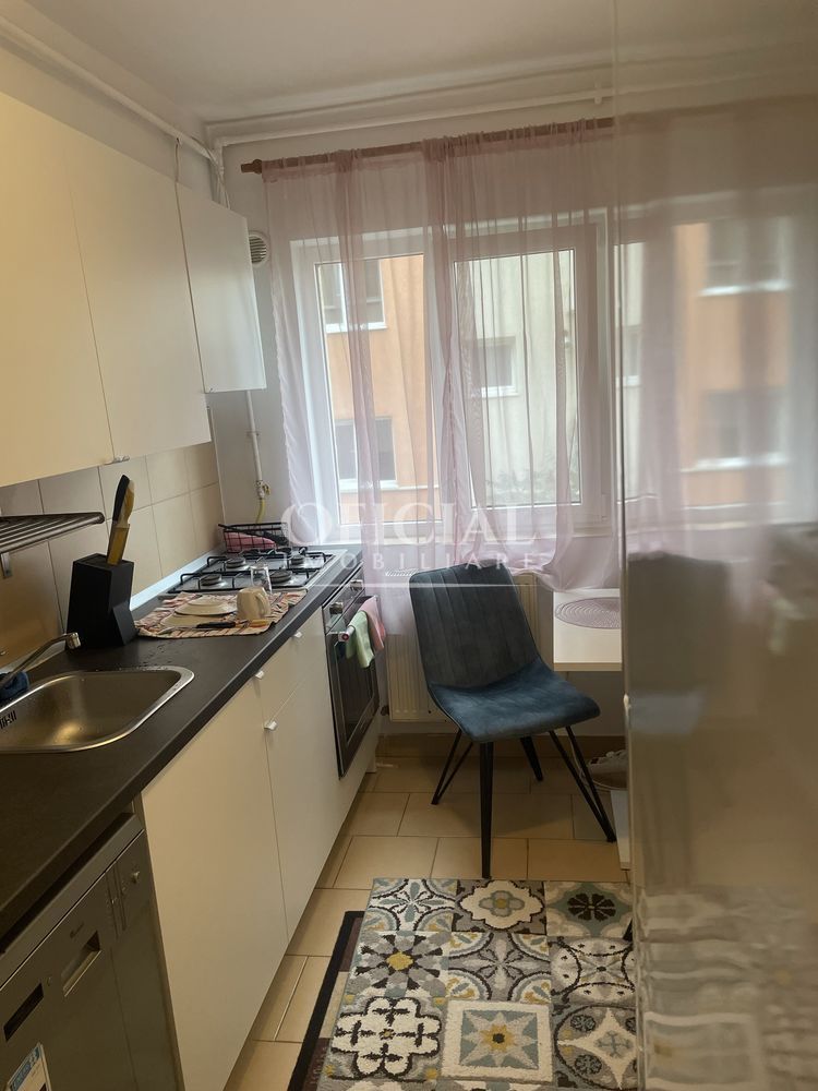Apartament 2 camere | Parcare | Decomandat | Zona Eroilor | Floresti - Poză 4