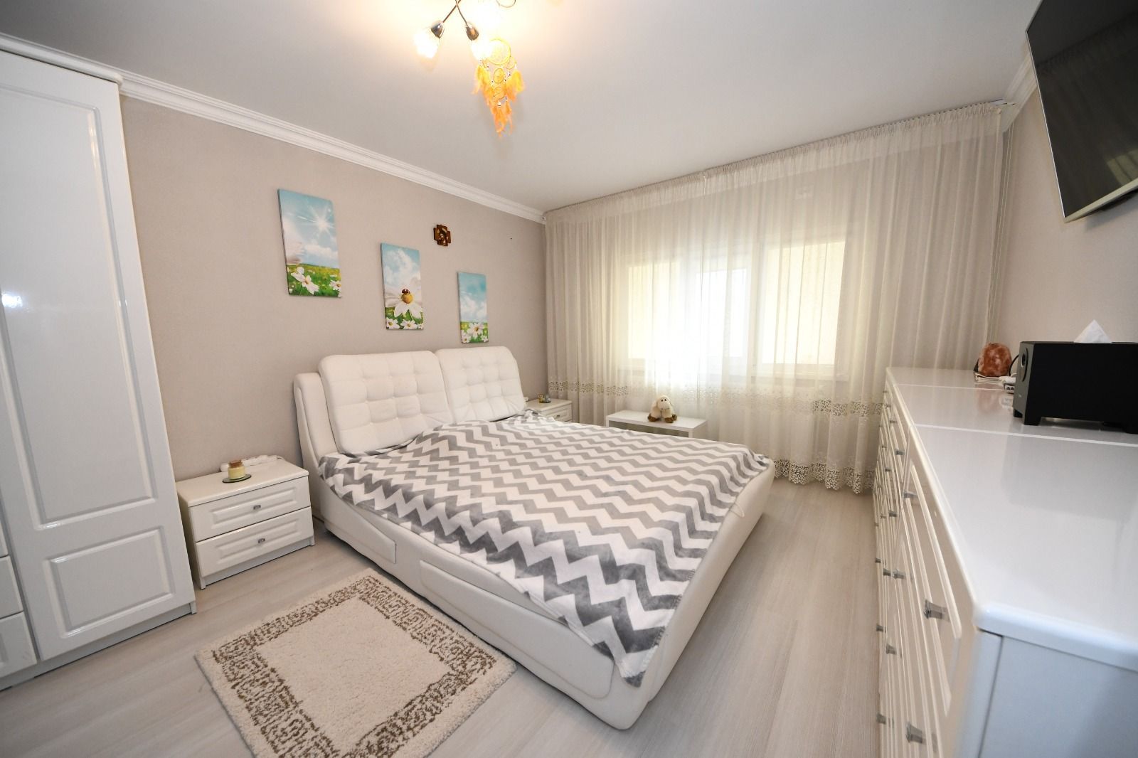 Apartament  3 camere,  zona Doja,parter,la cheie,mobilat si utilat - Poză 5