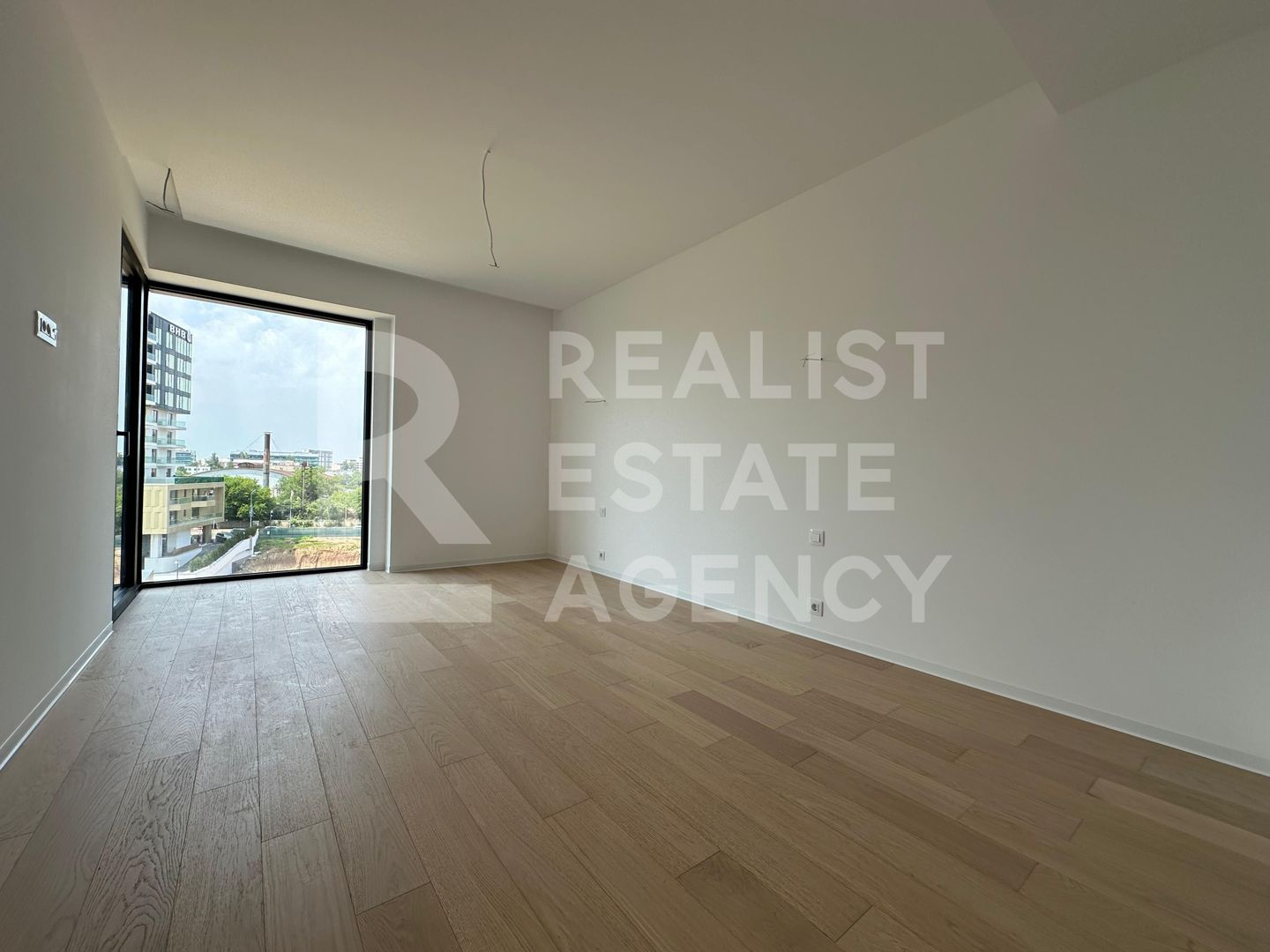 Apartament cu 2 camere - One Lake Club - Poză 5