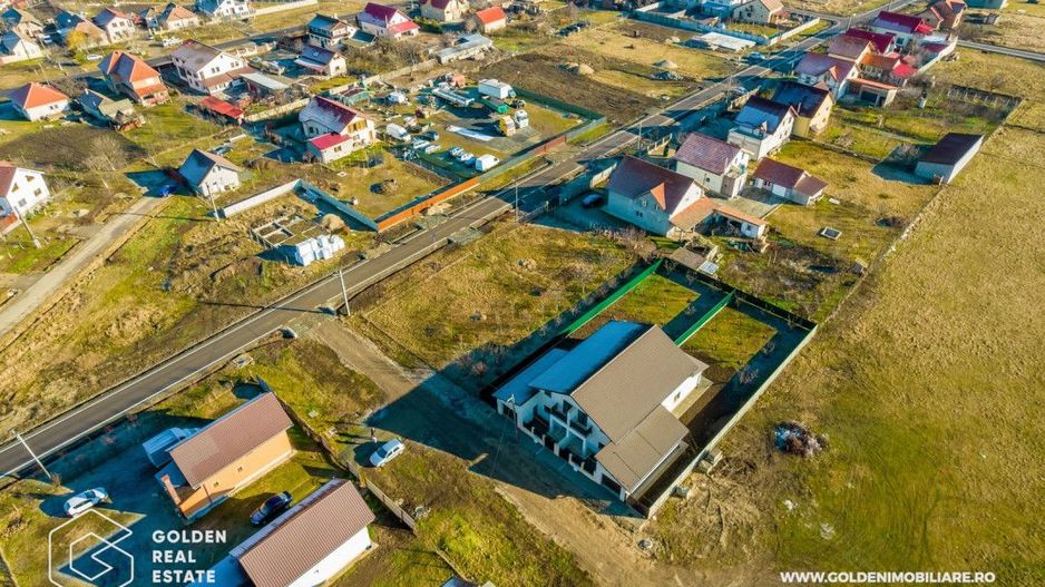 Casa noua la cheie, cu 3 dormitoare si 500 mp teren,  Sagu - Poză 19