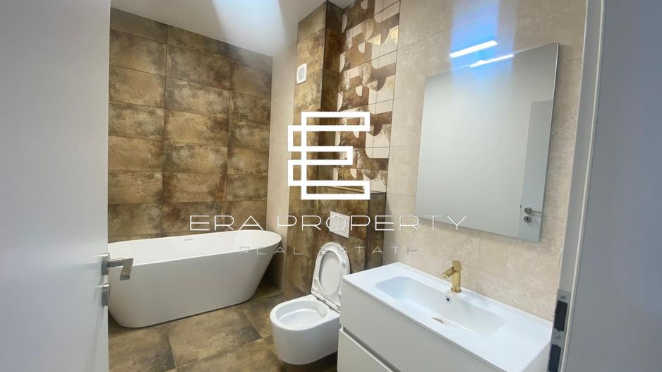 Apartament tip penthouse  partial mobilat , Intabulat,zona Cristian - Poză 5
