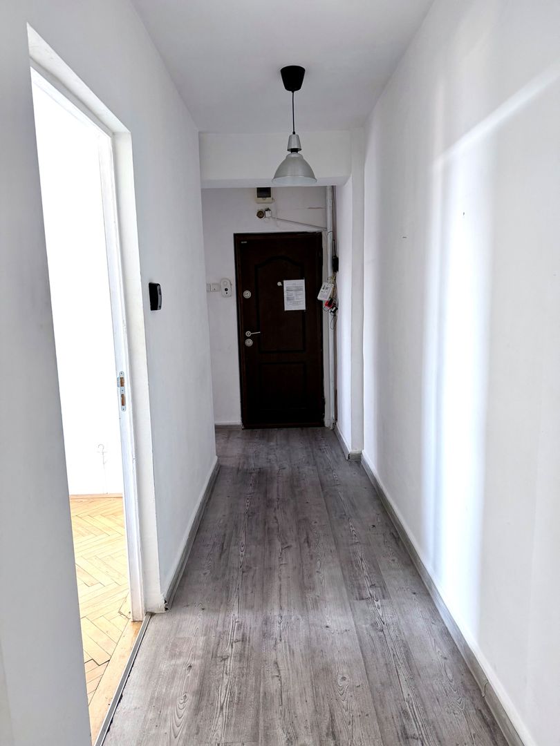 APARTAMENT 4 CAMERE-  ZONA ULTRACENTRALA- PIATA VICTORIEI - Poză 8