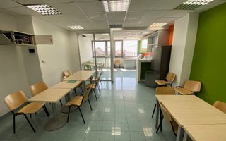 Spațiu de birouri de 300mp de închiriat în zona Centrala - Poză 17