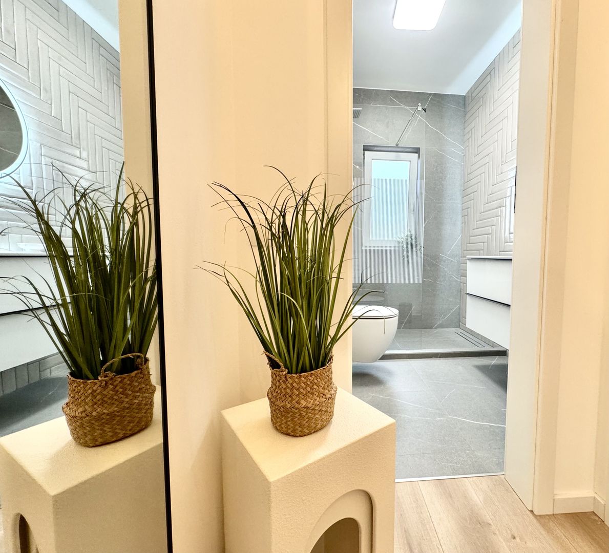 Apartament exclusivist cu grădină — confortul unei case - Mosnița Nouǎ - Poză 24