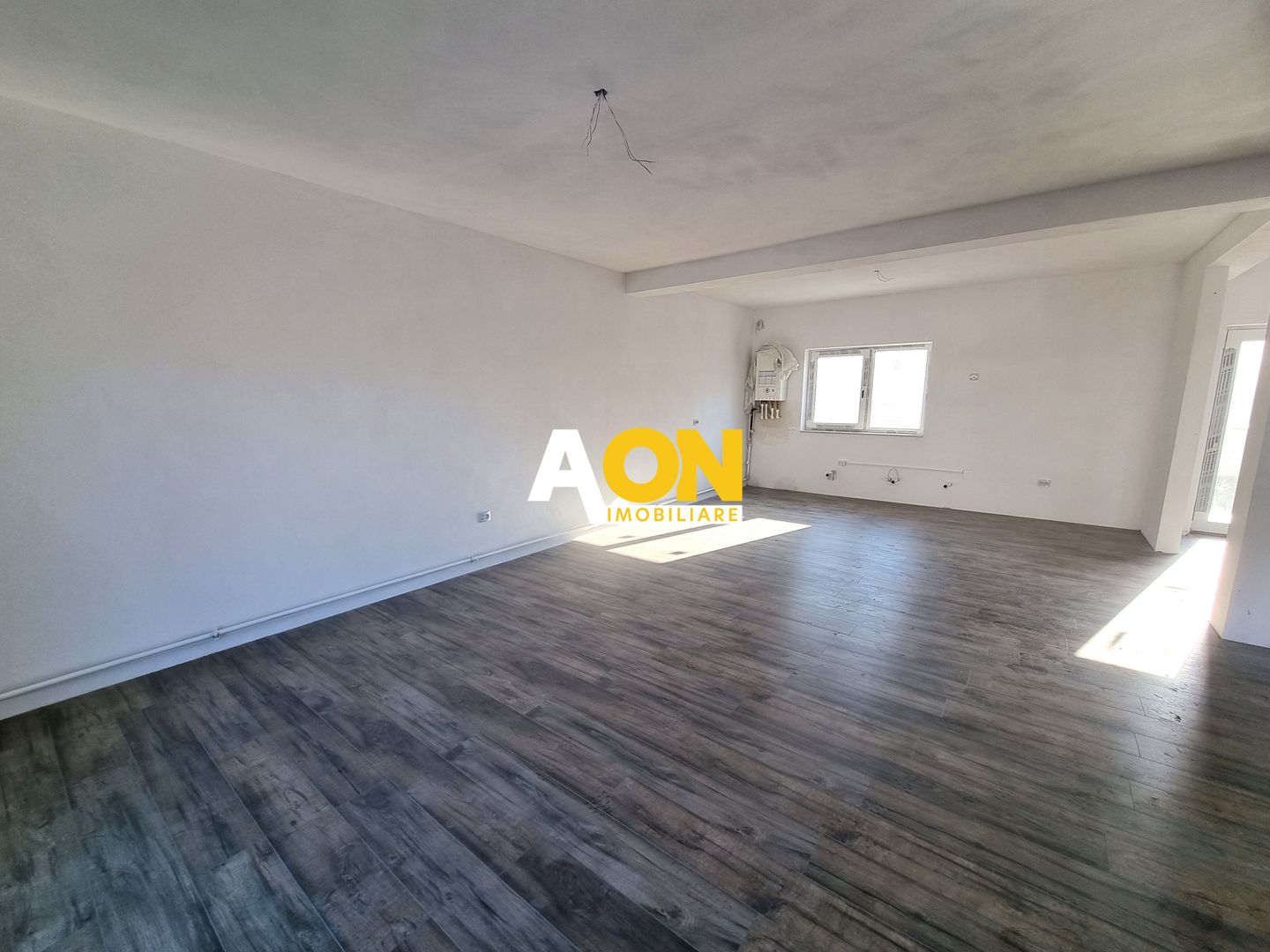 De vanzare casa tip insiruit 367 mp teren zona Alba Micesti - Poză 4