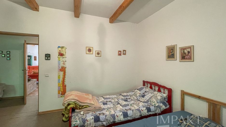 Vila superba 300mp + teren 1400mp & front la rau in Somesul Rece. - Poză 40