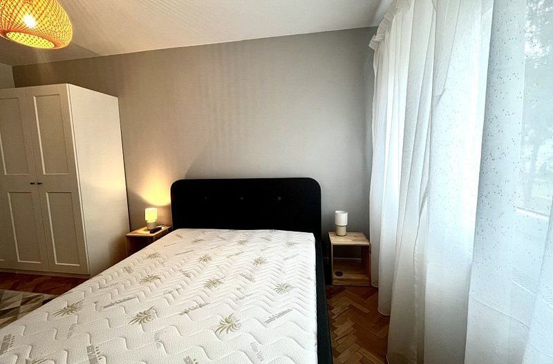Apartament 3 camere, prima închiriere, elegant si primitor, in Circumvalațiunii - Poză 9