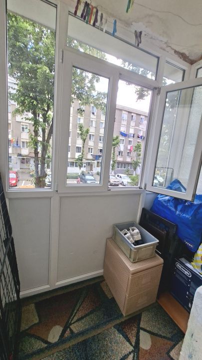 Apartament de 2 camere et.1 zona Piață Razboeni - Poză 9