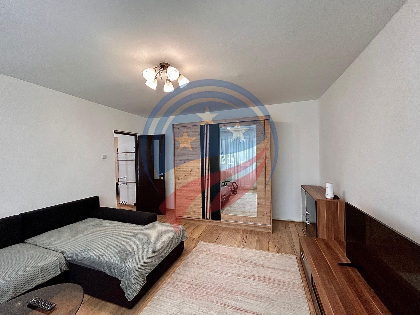 Apartament cu 3 camere dcomandat de inchiriat Petre Ispirescu - Poză 5