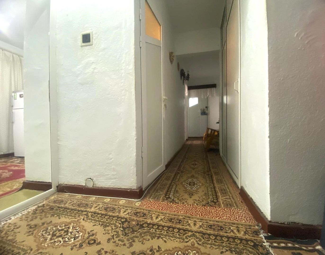 Vanzare apartament cu 3 camere , decomandat in Targoviste- Micro 12 - Poză 7