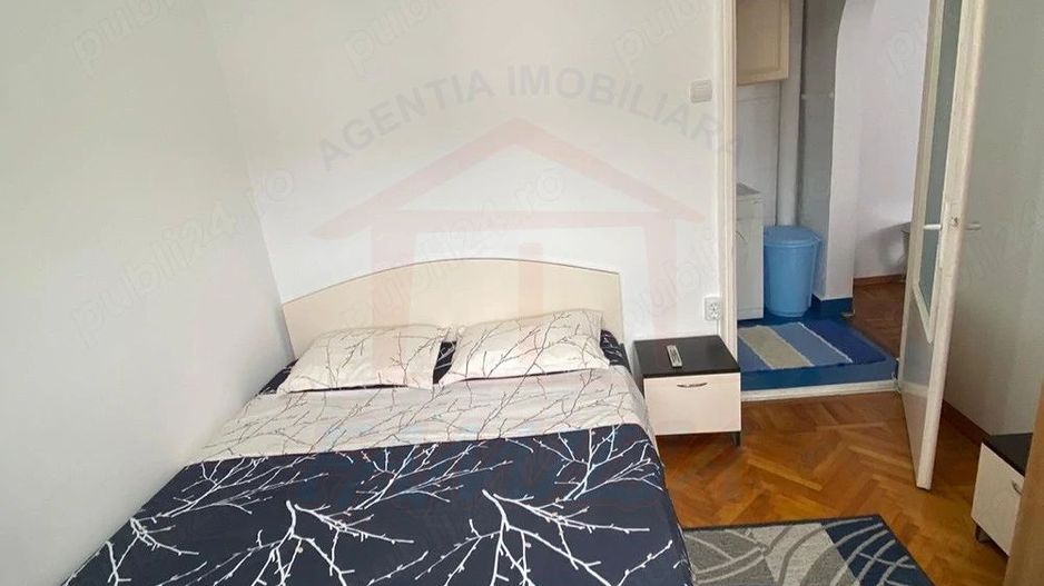 Vanzare apartament cu 2 camere, cartier Micro38, etaj 3 - Poză 2