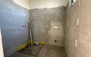 Casa 3 Dormitoare/Garaj/Terasa cu Teren Generos de  650MP - Poză 11