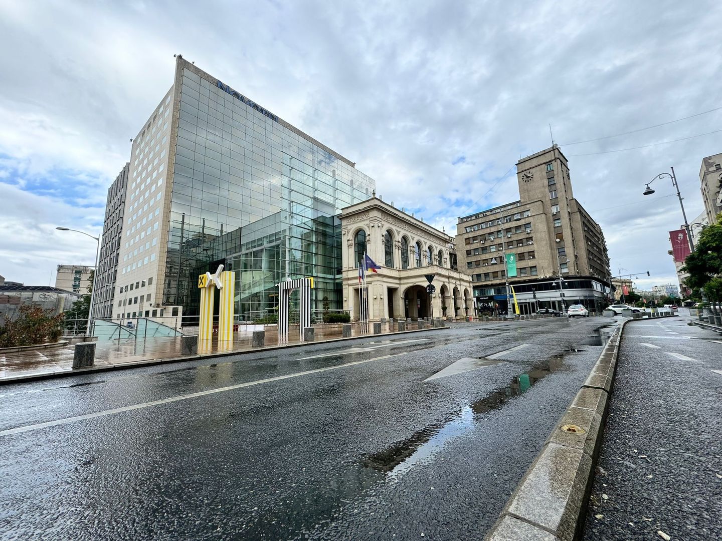 Garsoniera de vânzare în fața Novotel-  Calea Victoriei - Poză 33