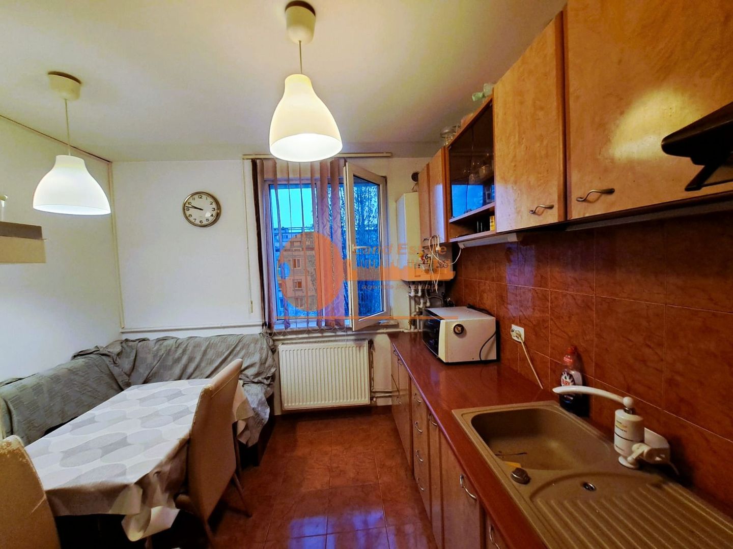 3 Camere Brancoveanu/Sudului ( Metrou 8 minute si centrala termica ) - Poză 1