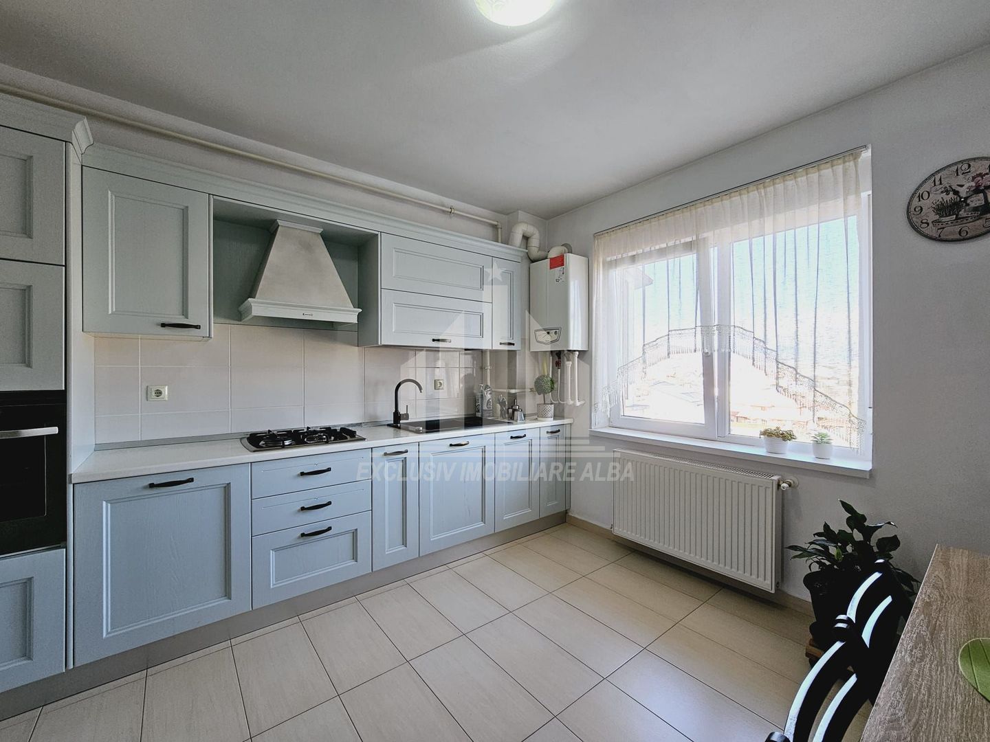 Apartament cu 2 camere decomandate, Cetate - Poză 5