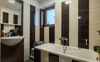 Apartament 3 camere de vanzare modern zona Tilisca - Poză 14