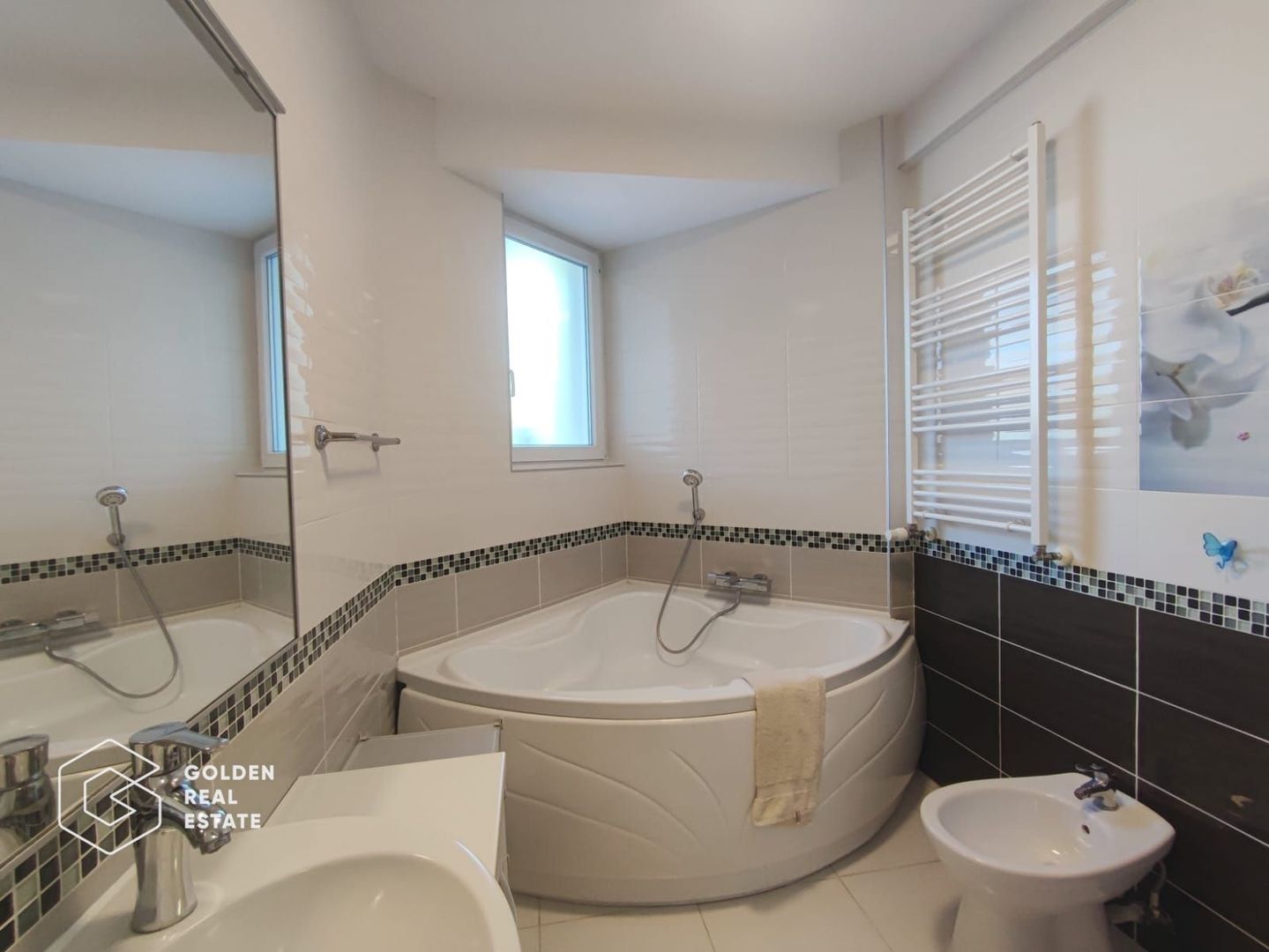 Apartament frumos decorat, spatios, parcare proprie, P-ta Garii - Poză 9