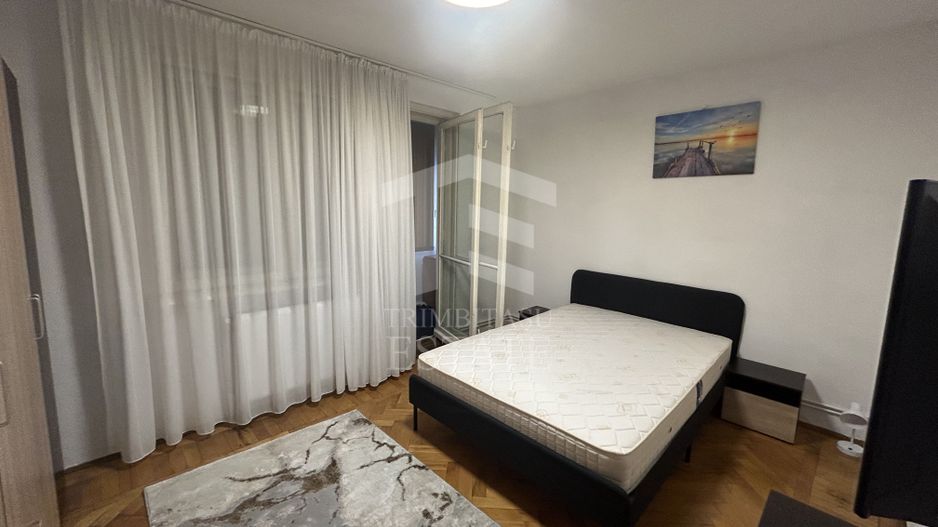 3 Camere Vatra Luminoasa - Poză 3