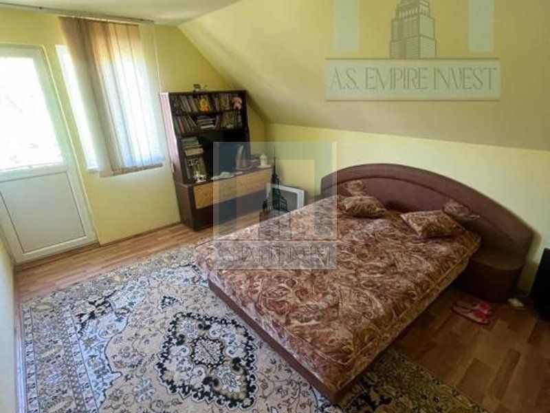 Casa singur în curte, 1000 mp teren - zona Tarlungeni - Poză 15