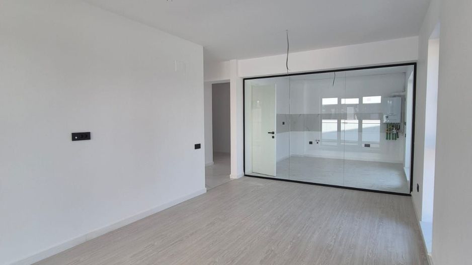 AP 3 CAMERE/ TRANSPORT STB SI METROU/ ASTORIUM LIFFE! - Poză 2