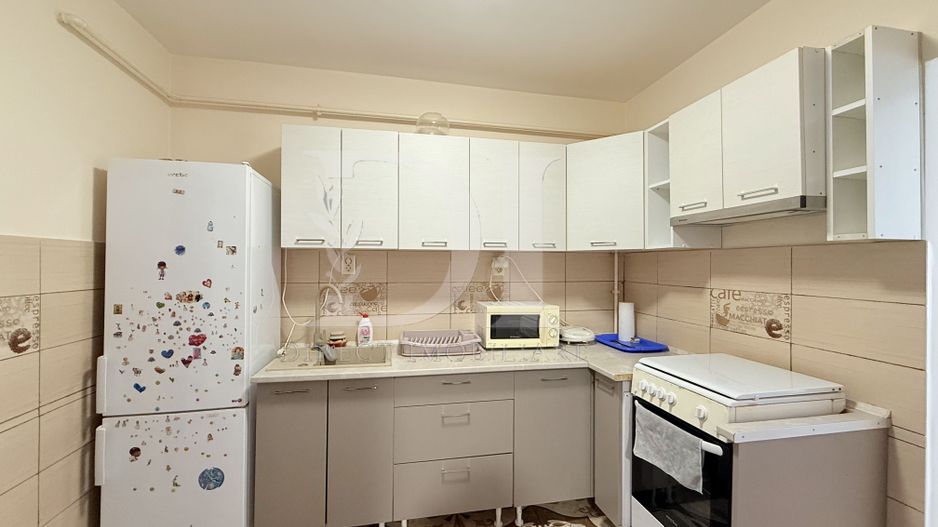 Apartament la cheie / etaj intermediar / Zona Teilor - Poză 5