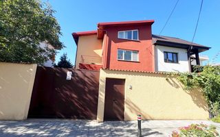 Casa de locuit | 6 camere | , 280 mp , Parcul Circului - Poză 1