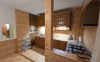 Apartament 3 camere de închiriat, 80 mp, Unirii - Camera de Comert - Poză 8
