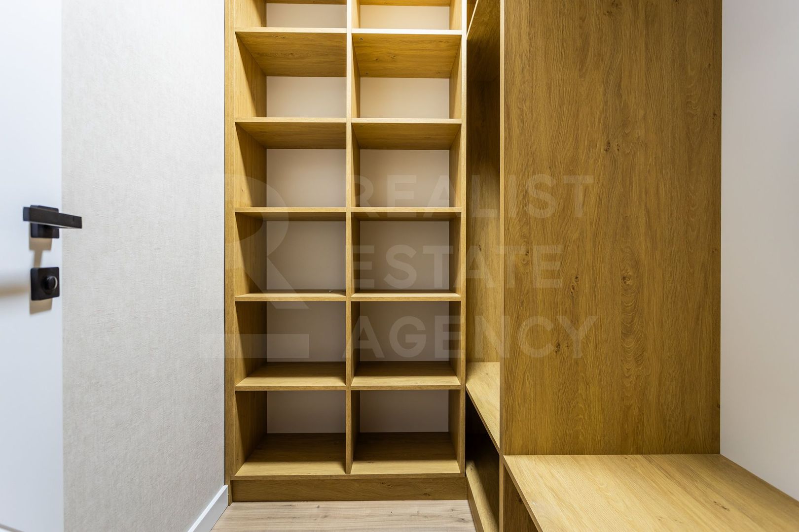 Vânzare, apartament, 2 camere, str. Ginta Latină, sectorul Ciocana - Poză 13