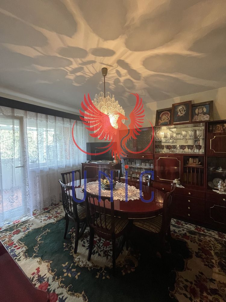 Apartament cu 3 camere de vânzare în 1 Mai, Craiova - Poză 1