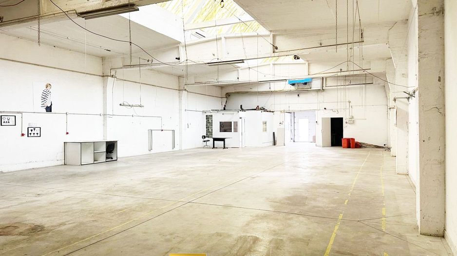 Hală industrială 431 mp de închiriat – central Arad, acces TIR - Poză 4