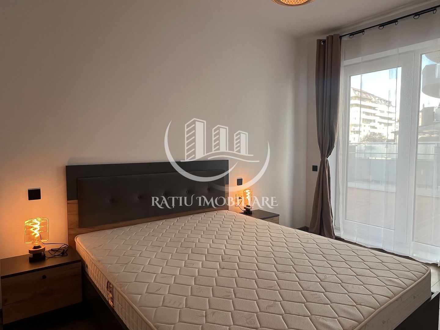 Apartament cu 3 camere | Terasa 70 mp | Luceafarul | Oradea - Poză 7
