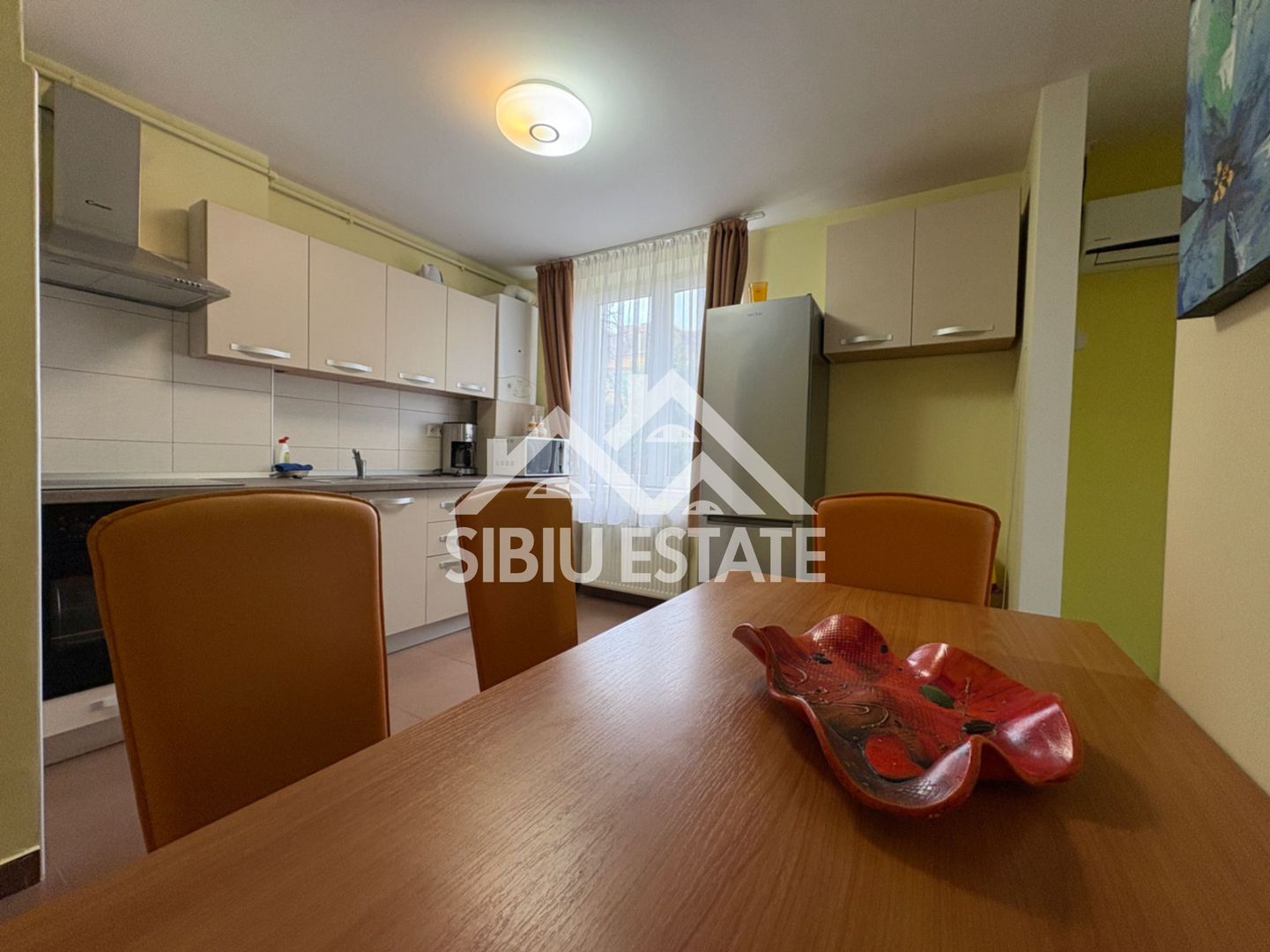 Apartament Primitor de Închiriat | Locație Premium, Piata Mare - Poză 9