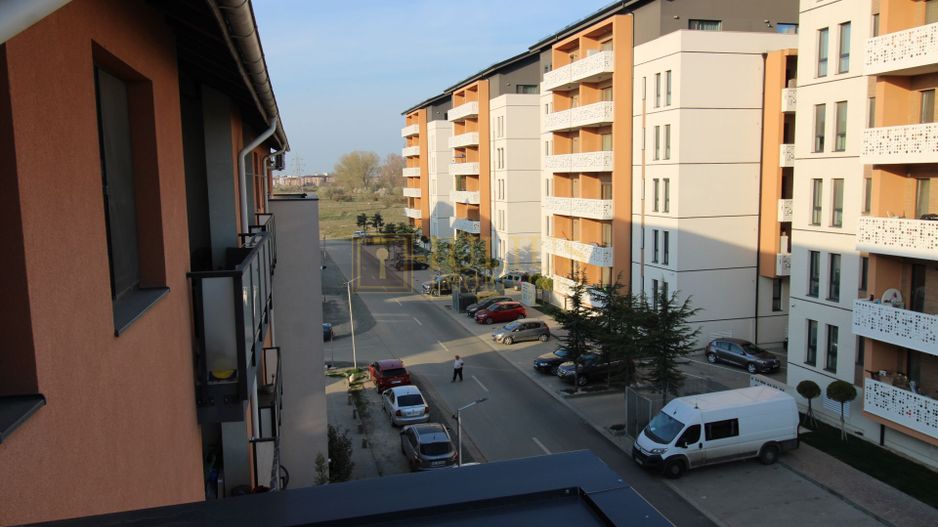3 camere,  Giroc, la 10 min de Spitalul Judetean, loc parcare inclus - Poză 30