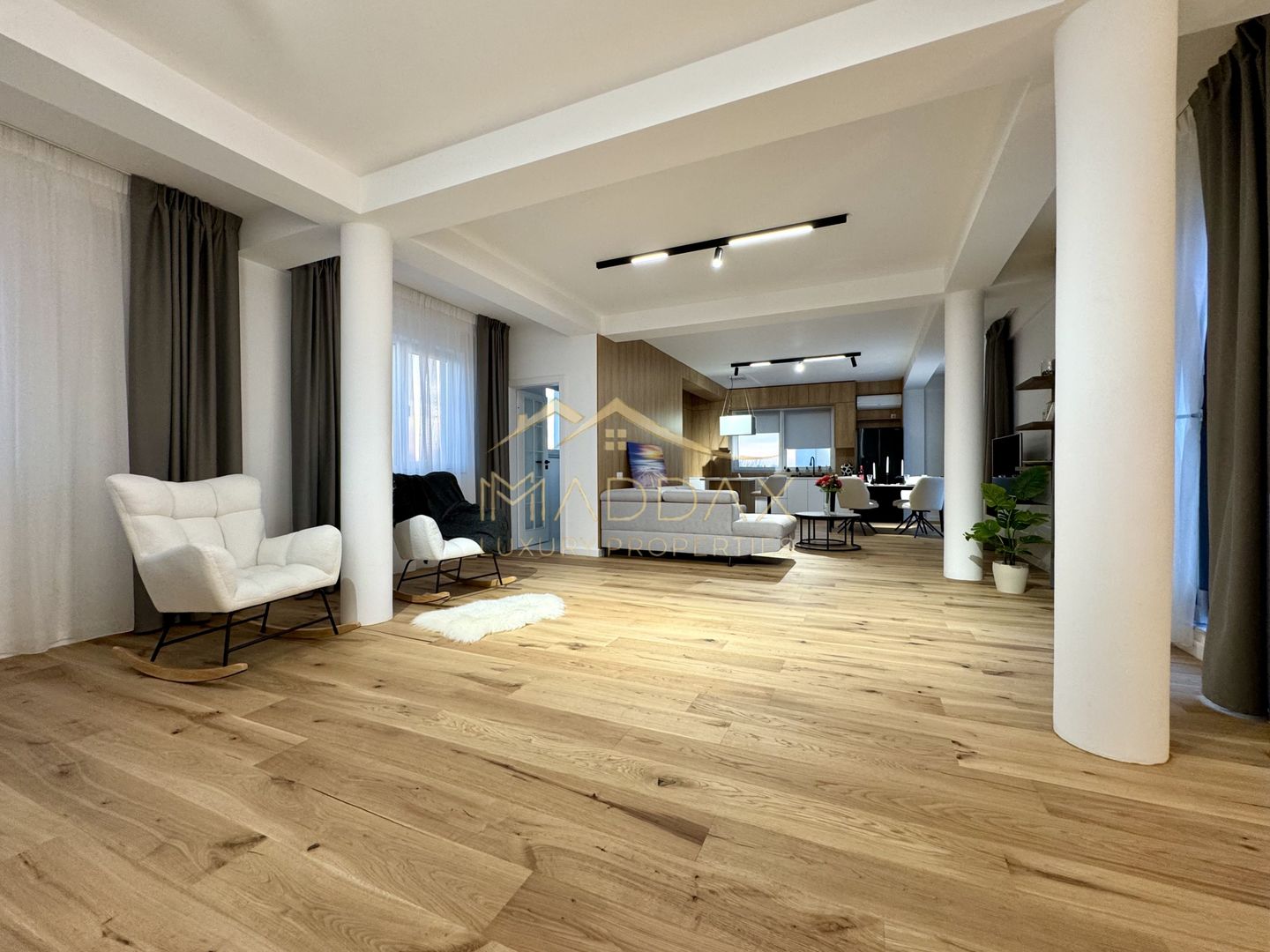 Duplex cu 4 Camere *211mp* / 2 parking / Erou Iancu Nicolae - Poză 23