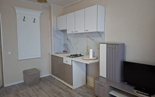 Gardoniera Tatarasi foarte aproape de Piata Chirila - Poză 2