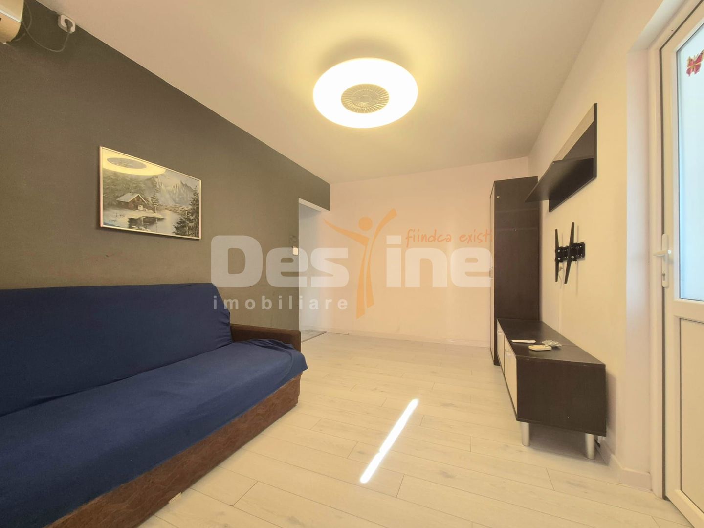 De închiriat apartament 2 camere- Zona Tomis Nord - Poză 1