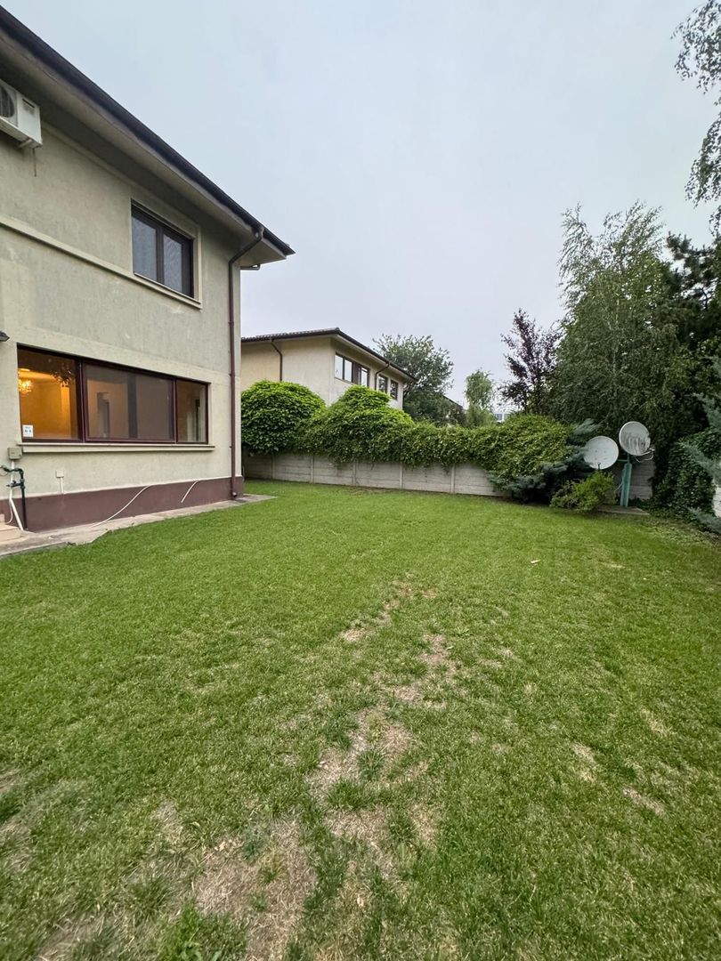 Vila Pipera - Poză 3