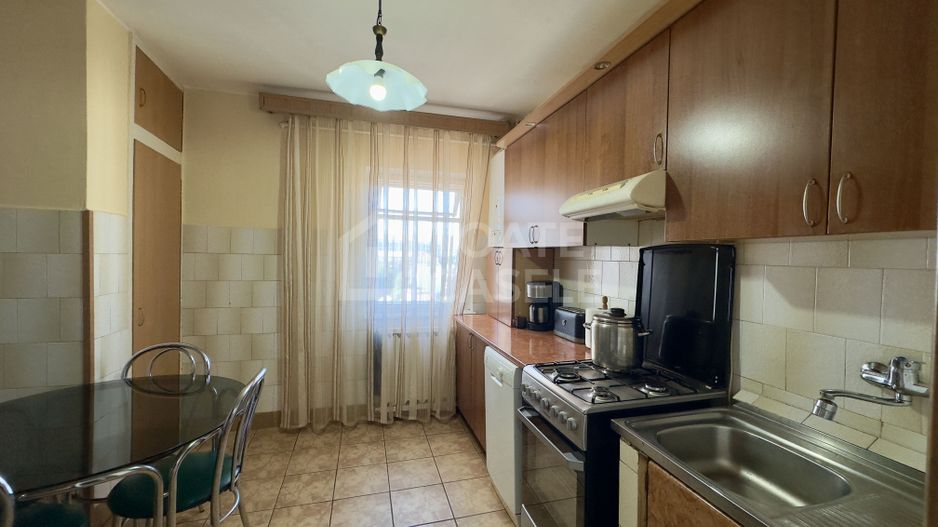 Apartament cu 4 camere, ideal pentru familie, în Mărăști - Poză 2