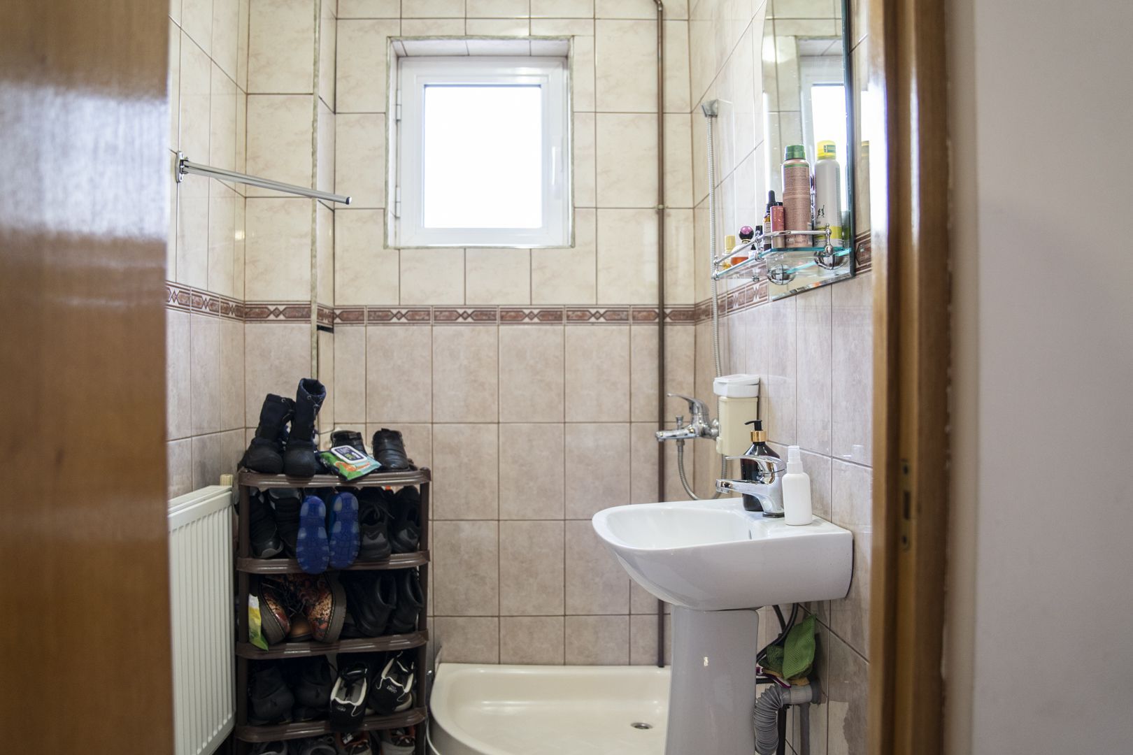 Brancoveanu, S+P+1Et+M(locuibila), 5 camere, garaj, statii metrou, stb - Poză 6