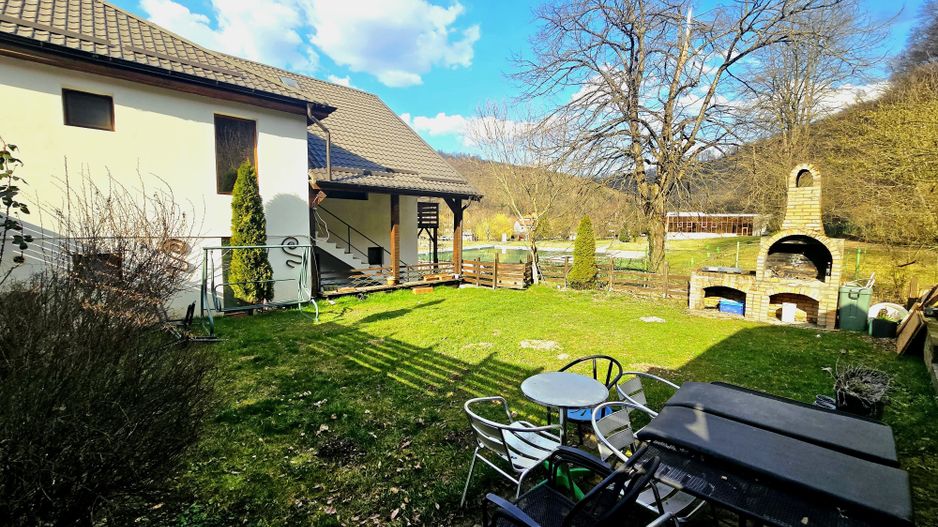 Casa 5 camere zona Lend langa strand - Poză 3