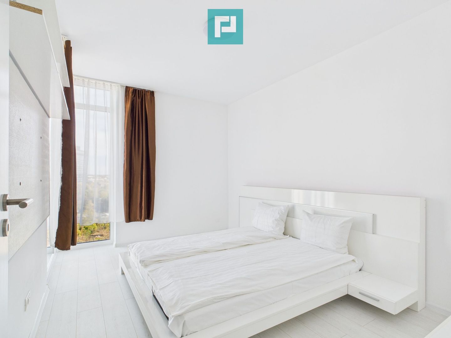 Apartament 3 camere  Nord One - Poză 19