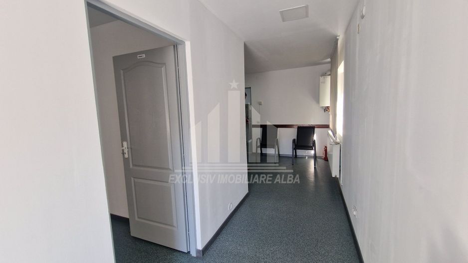 Spatiu de inchiriat pretabil pretabil pentru birouri, cabinete - Poză 3