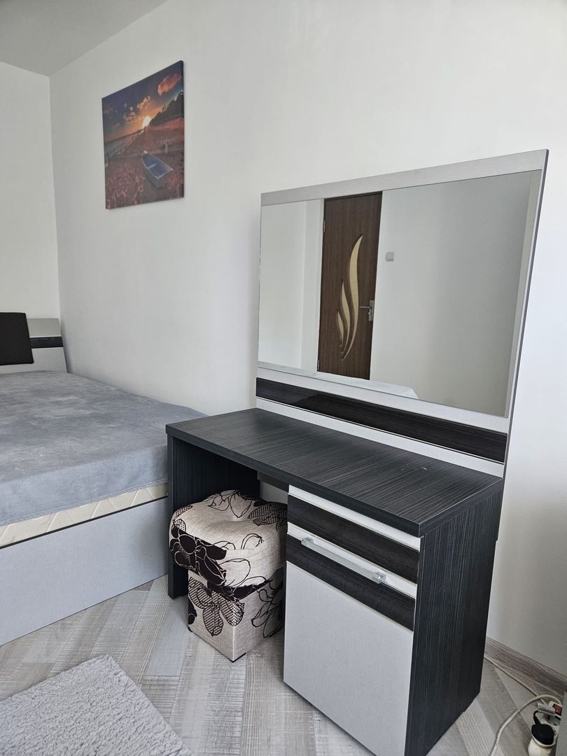 Spitalul Judetean apartament doua camere - Poză 10