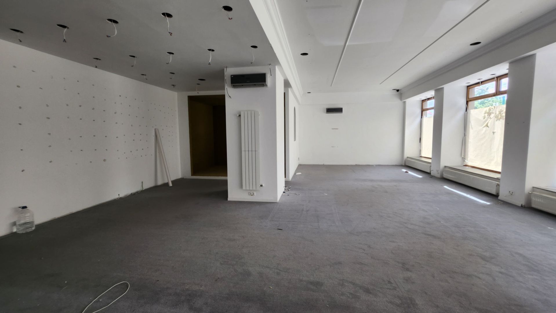 Spatiu COMERCIAL CU MULTIPLE DESTINATII ULTRACENTRAL - Poză 3