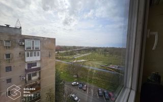 Apartament cu 5 camere ,Micalaca, zona 300 - Poză 6