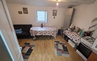 Casa cu 5 camere de vanzare in zona Bordei Calea Bucuresti 785mp - Poză 5